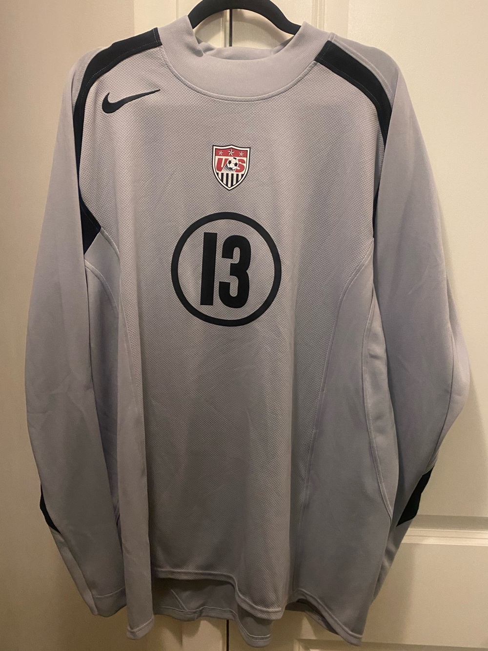 SIGNED Tim Howard Nike US Soccer Gray #13 Long-Sleeve Goalkeeper Jersey